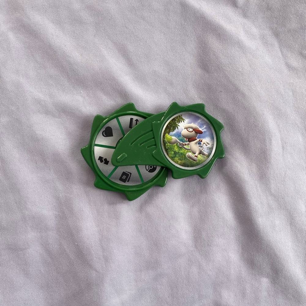 McDonald’s Happy Meal Pokémon 2022 Smeargle Spinner Toy